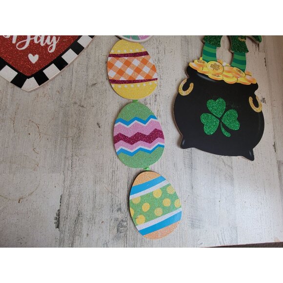 Multi holiday Valentine's Easter St Patrick's Day hanging sign home decor set - Picture 6 of 8